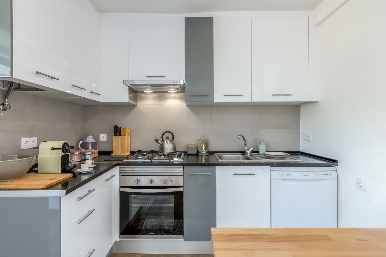 Alfama, Bright And Spacious With Private Terrace, By Timecooler Lisbon Luaran gambar