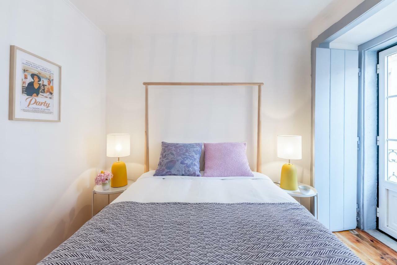 Alfama, Bright And Spacious With Private Terrace, By Timecooler Lisbon Luaran gambar