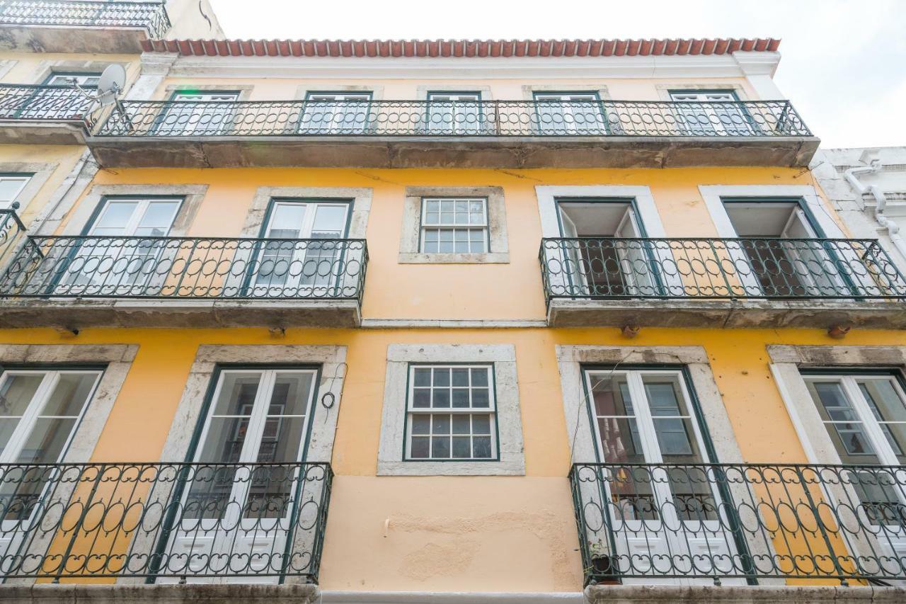 Alfama, Bright And Spacious With Private Terrace, By Timecooler Lisbon Luaran gambar