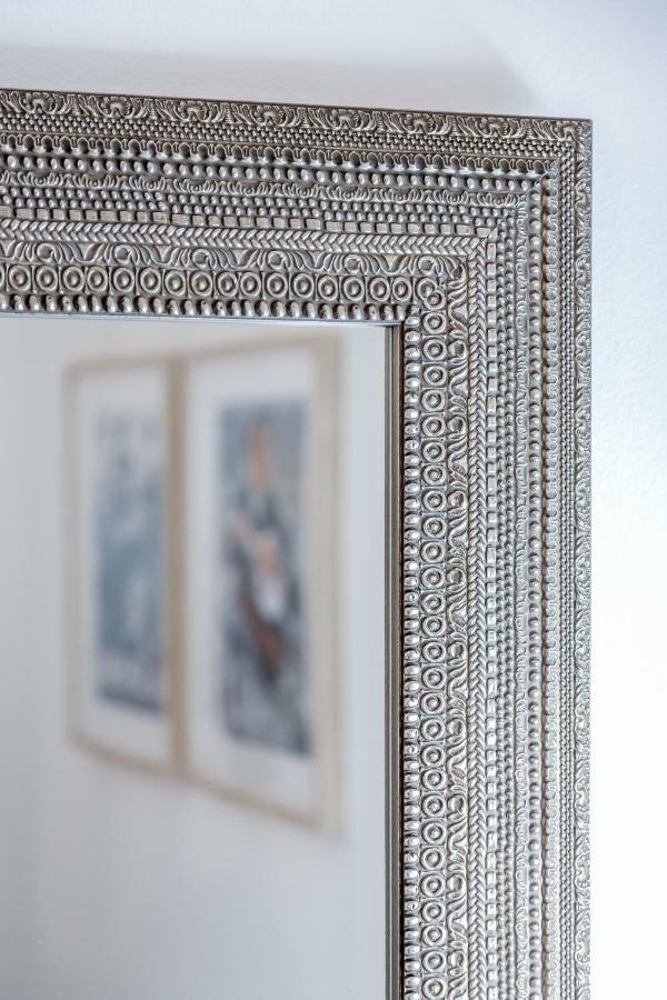 Alfama, Bright And Spacious With Private Terrace, By Timecooler Lisbon Luaran gambar