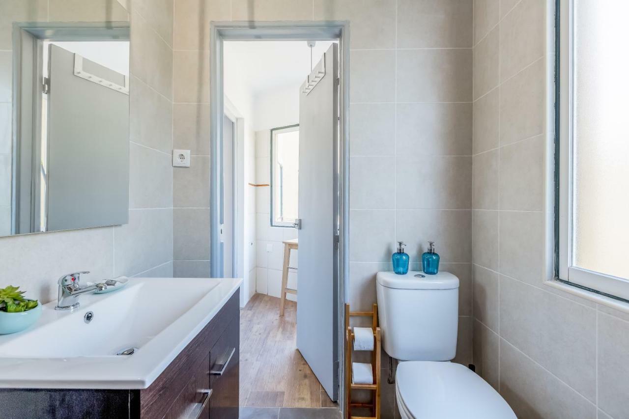 Alfama, Bright And Spacious With Private Terrace, By Timecooler Lisbon Luaran gambar