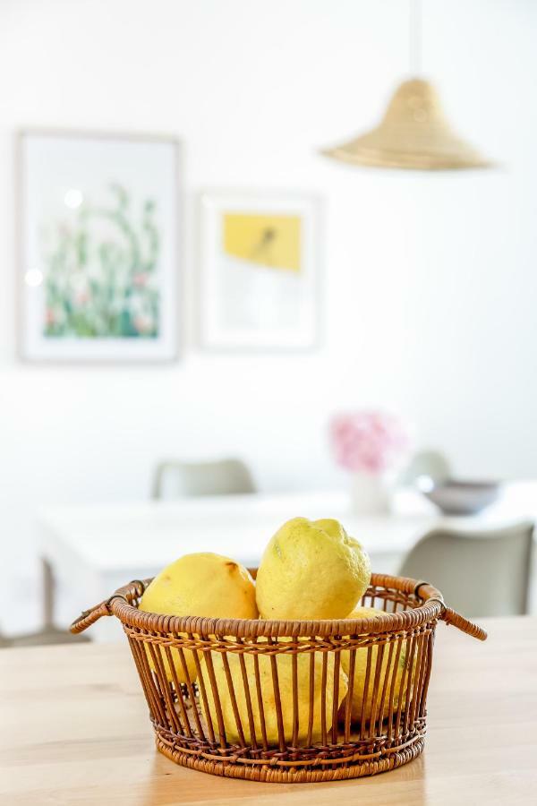 Alfama, Bright And Spacious With Private Terrace, By Timecooler Lisbon Luaran gambar