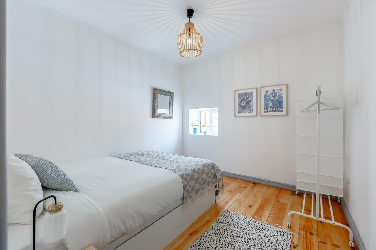 Alfama, Bright And Spacious With Private Terrace, By Timecooler Lisbon Luaran gambar